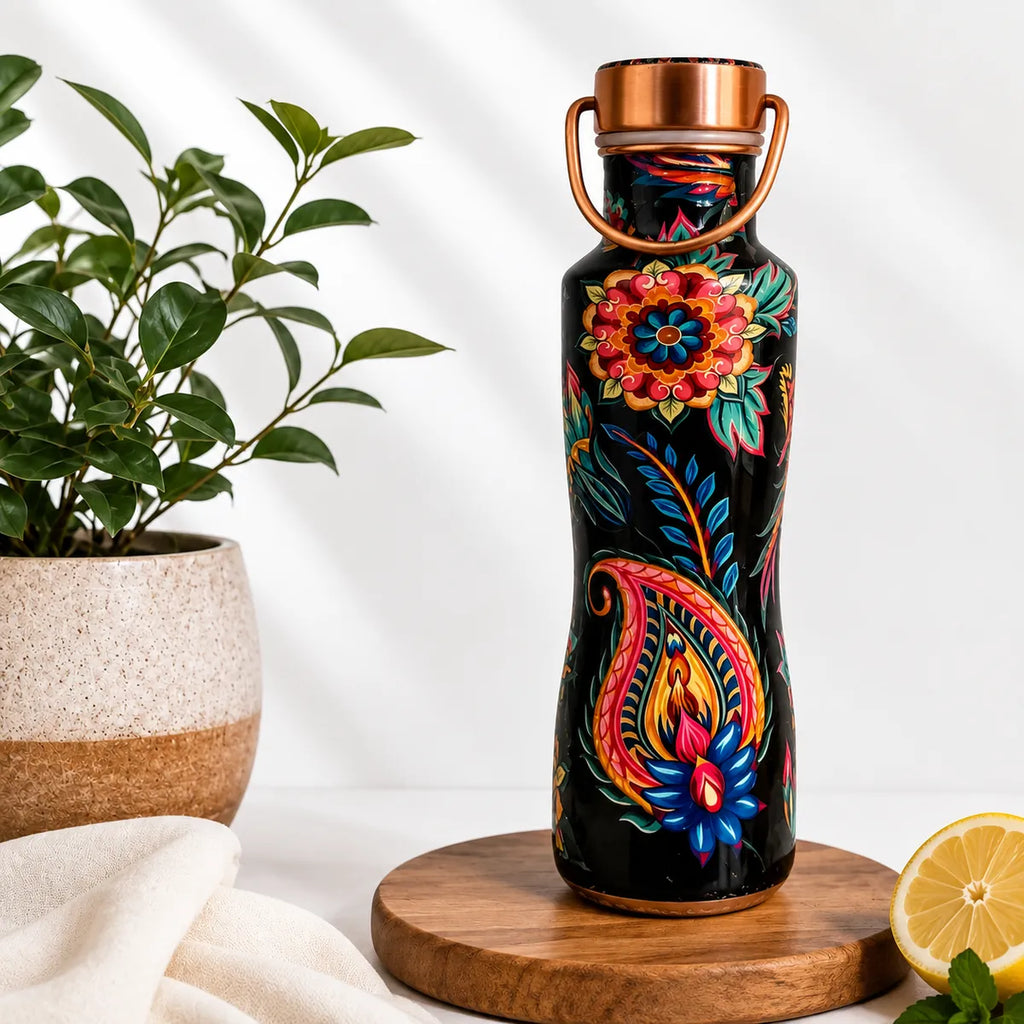 Botella de Cobre Puro Floral — 750 ml